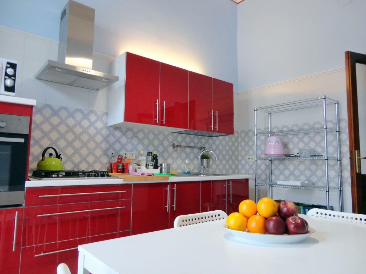 Umberto I Holiday House Napoli Ngoại thất bức ảnh